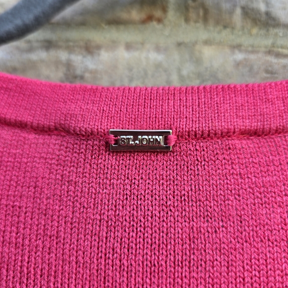 ST JOHN KNIT Collection Sport Coral Pink Floral Bejeweled Short Sleeve Knit Sz 4 - Picture 9 of 10